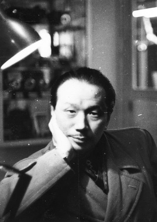 1953-42歳 パリにて