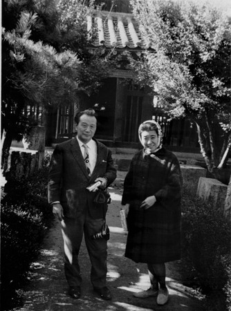 1964-53歳 韓国にて