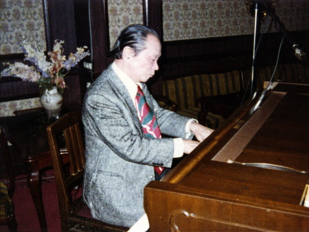 1978-67歳 ピアノを弾く