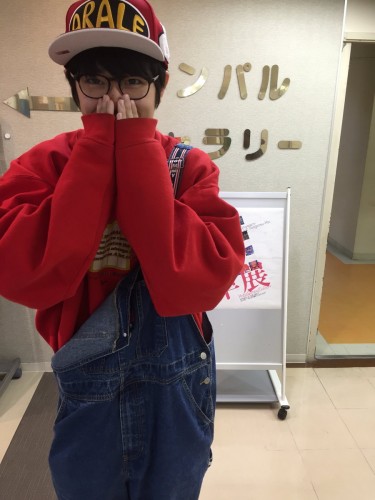 アラレちゃんです。あくまでコスプレではなく私服という認識です。